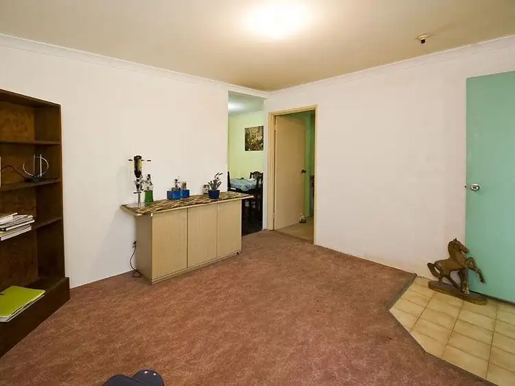 Fifth view of Homely house listing, 6 Ballard Place, Maddington WA 6109