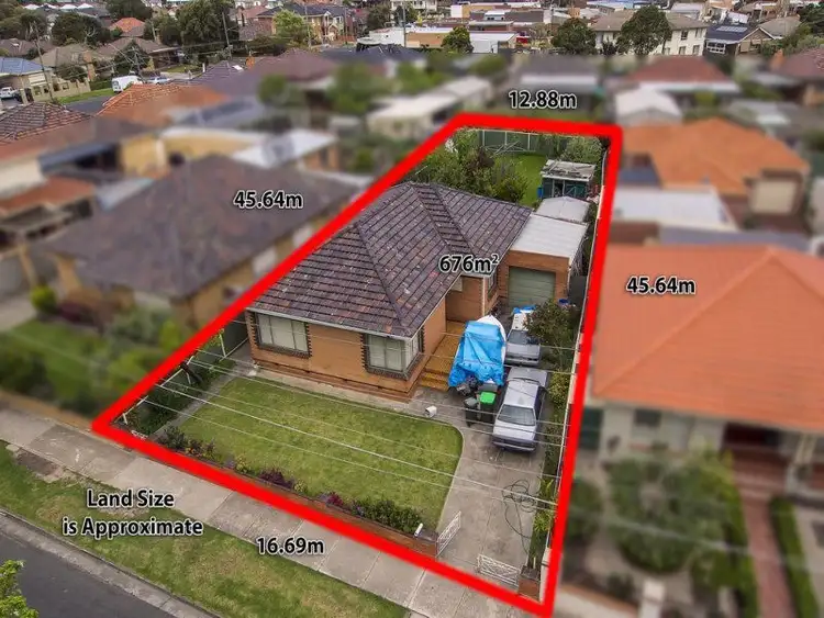 32 Mitchell Avenue, Altona North VIC 3025