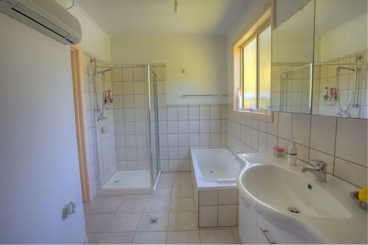 Sixth view of Homely house listing, 7085B Great Alpine Road, Porepunkah VIC 3740