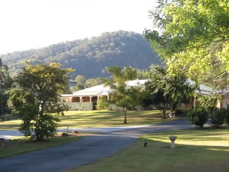 18 Mt O'Reilly Road, Samford Valley QLD 4520