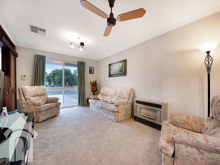 Fifth view of Homely house listing, 16 Holly Rise, Hackham West SA 5163