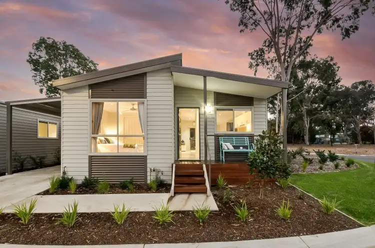 Second view of Homely house listing, 2/508 Catherine Crescent, Lavington NSW 2641