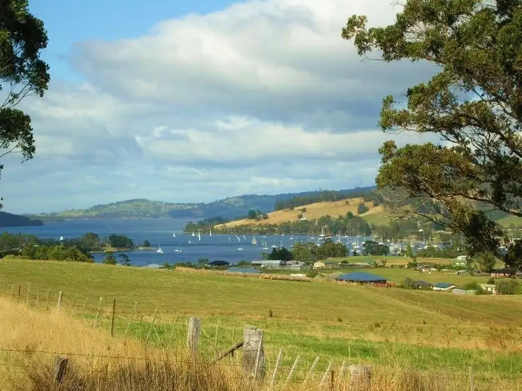 Tobys Hill Road, Cygnet TAS 7112