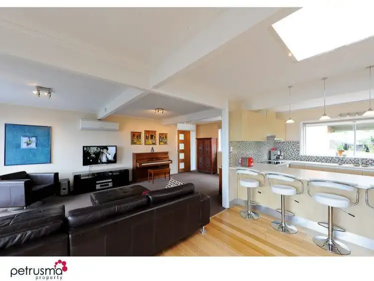 Fifth view of Homely house listing, 2 Orana Place, Taroona TAS 7053