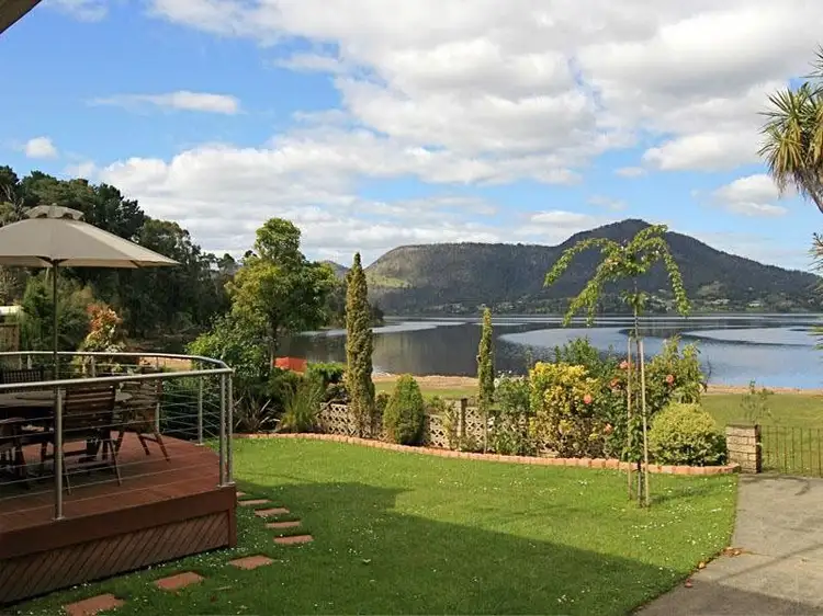 19 Connewarre Crescent, Berriedale TAS 7011