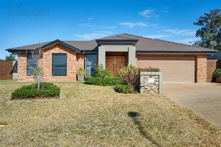 2 Darling Place, Tatton NSW 2650
