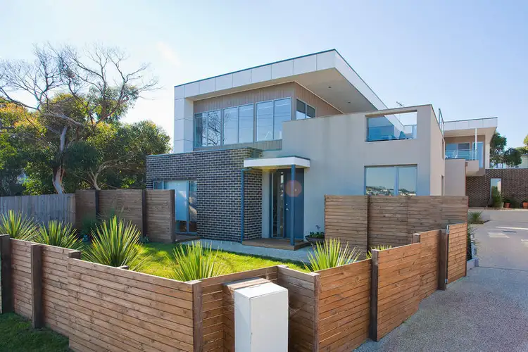 3/20-22 Surfcoast Highway, Torquay VIC 3228