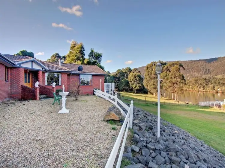 2925 Huon Highway, Huonville TAS 7109