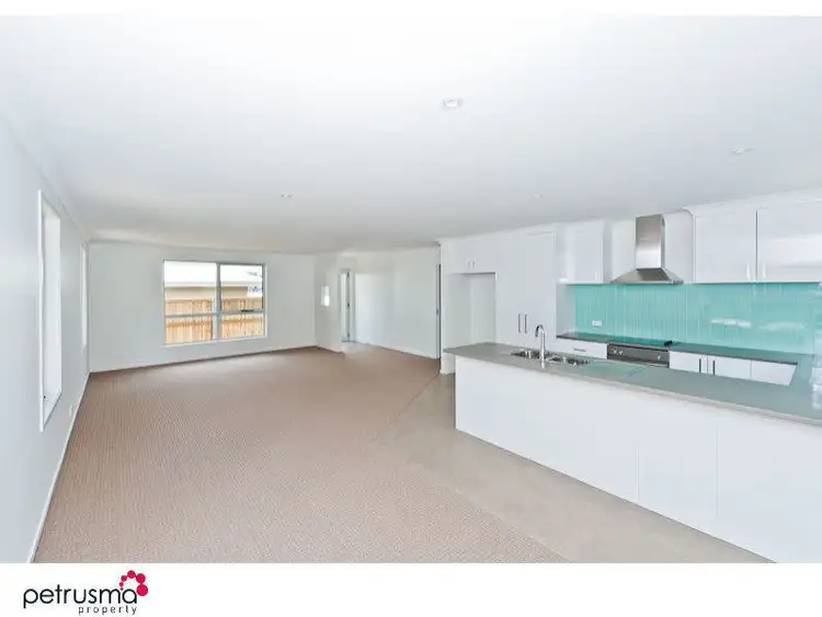 Fifth view of Homely villa listing, 7/1 Sophia Street, Kingston TAS 7050