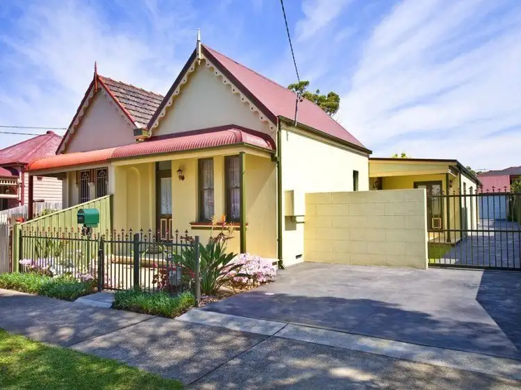53 Windsor Avenue, Croydon Park NSW 2133