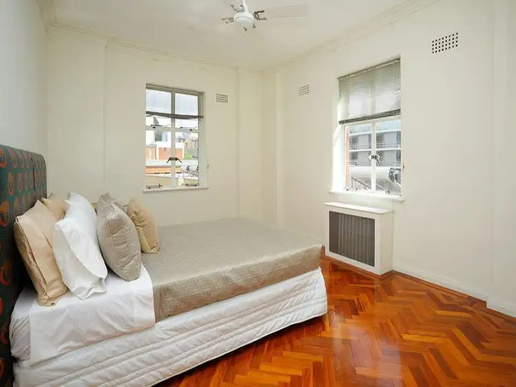 Sixth view of Homely apartment listing, 35/8 Birtley Place, Elizabeth Bay NSW 2011