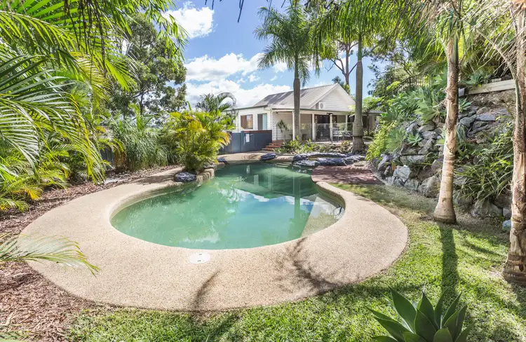 37 Currant Street, Elanora QLD 4221