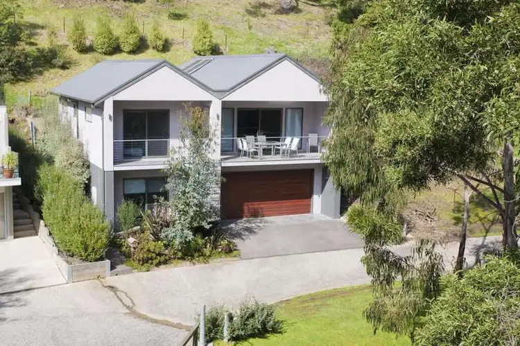 3/3A Richardson Boulevard, Lorne VIC 3232