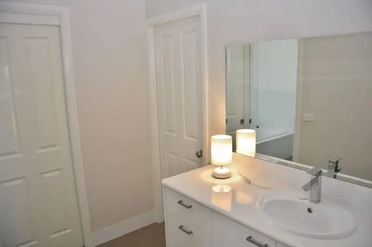 Third view of Homely house listing, 6/56 Hope Street, Bathurst NSW 2795
