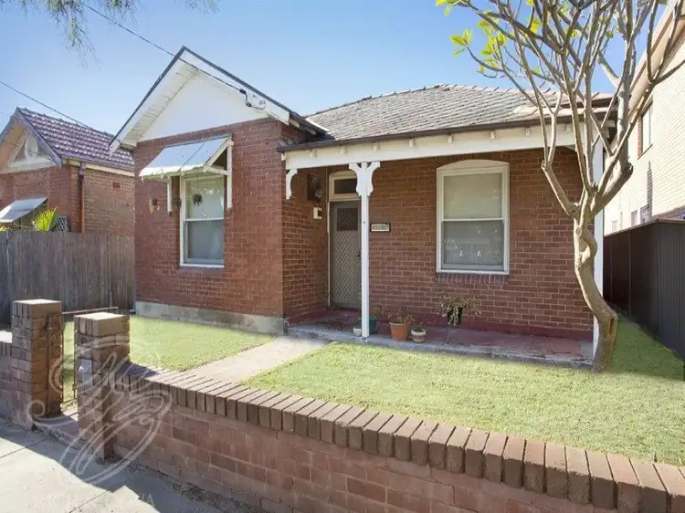 34 Carshalton Street, Croydon NSW 2132