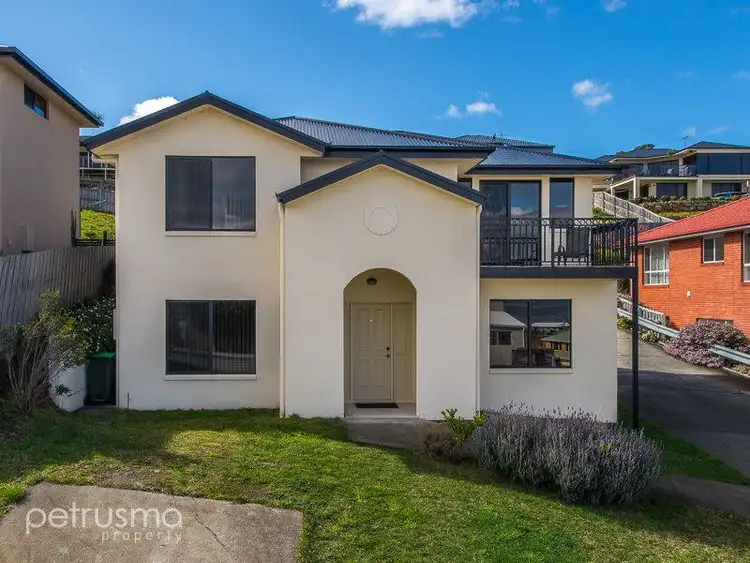1/32 Arlunya Street, Tranmere TAS 7018