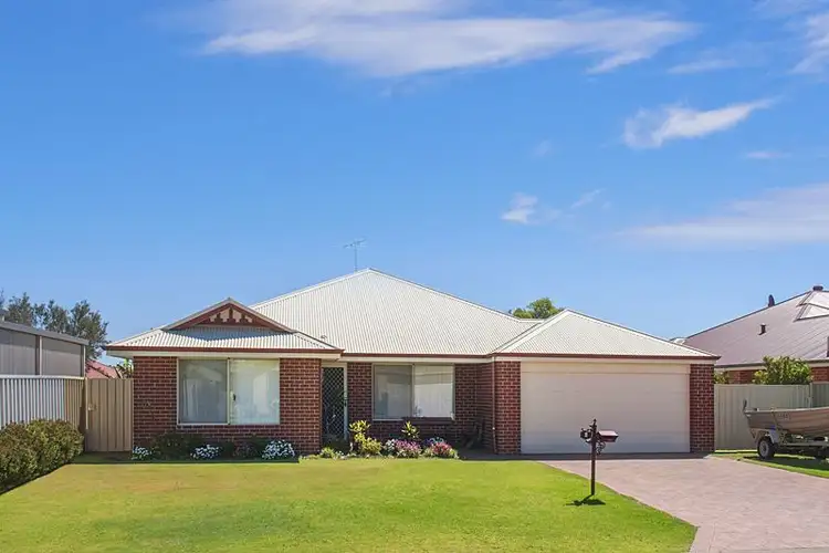 Main view of Homely house listing, 4 Lyrebird Road, Broadwater WA 6280
