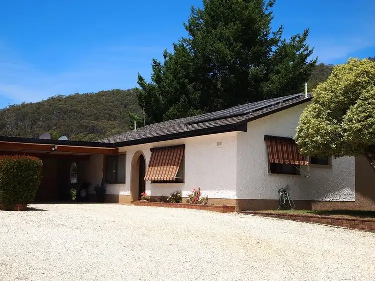 Main view of Homely unit listing, 2/896 Great Alpine Road, Freeburgh VIC 3741