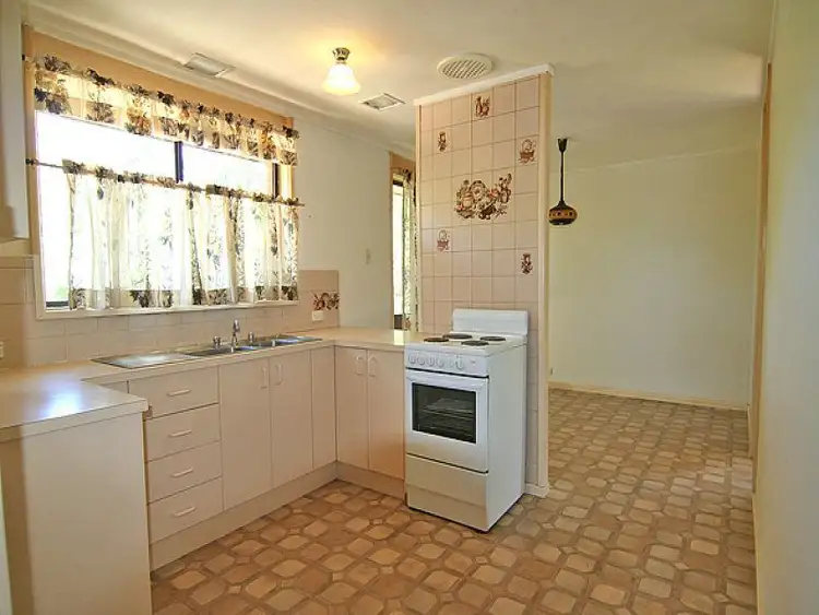 Fifth view of Homely house listing, 33 Mackie Crescent, Stirling ACT 2611