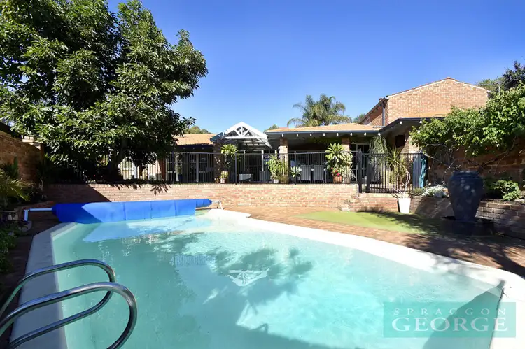10 Ardtalla Court, Duncraig WA 6023