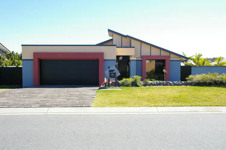 42 Oakwood Rd, Warner QLD 4500