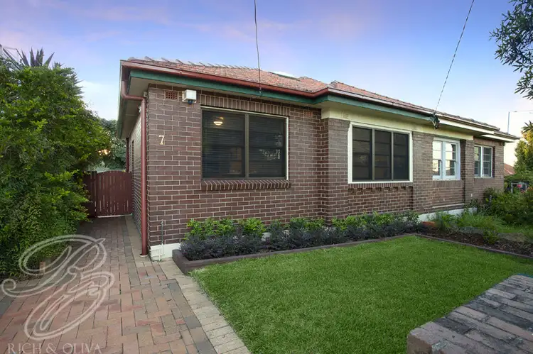 7 Chisholm Street, Belfield NSW 2191