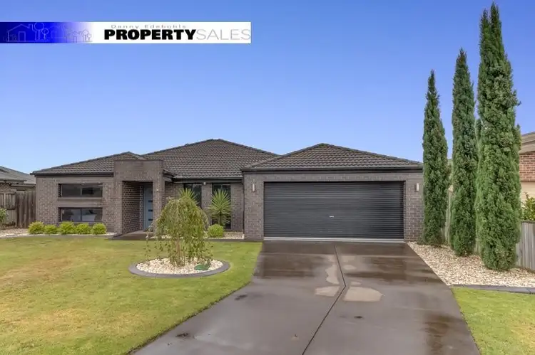 16 Montane Boulevard, Newborough VIC 3825
