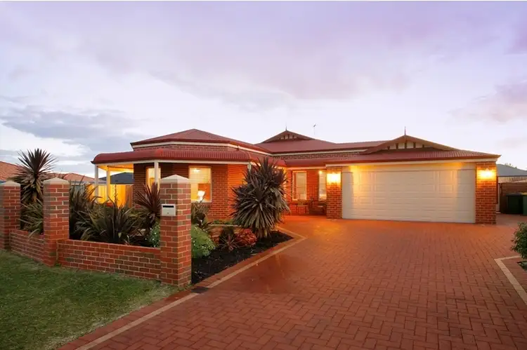 1 Steiner Avenue, Success WA 6164