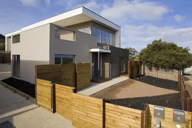 4/20-22 Surf Coast Highway, Torquay VIC 3228