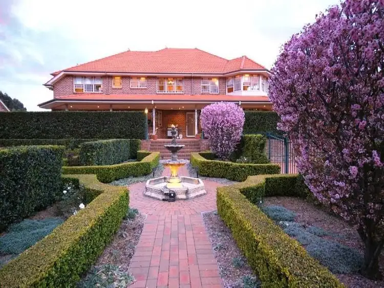 6 Blue Crane Close, West Pennant Hills NSW 2125