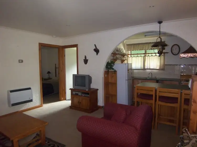 Second view of Homely unit listing, 2/896 Great Alpine Road, Freeburgh VIC 3741