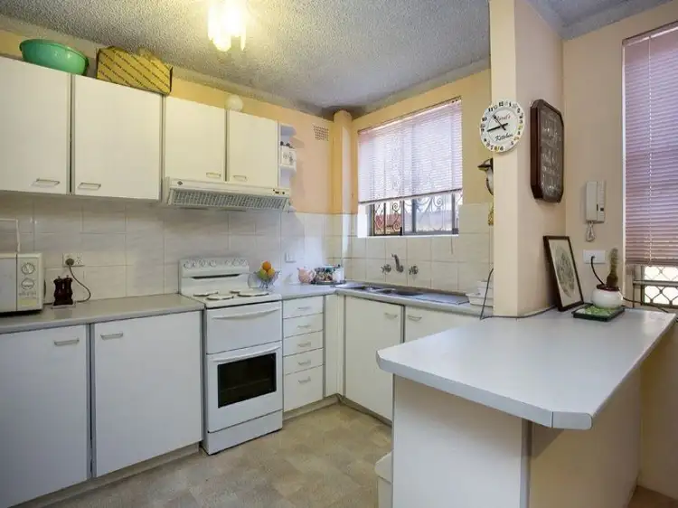 1/40 Fourth Avenue, Campsie NSW 2194