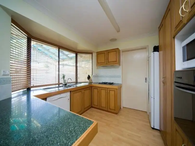 Sixth view of Homely house listing, 20 Rosemary Court, Huntingdale WA 6110