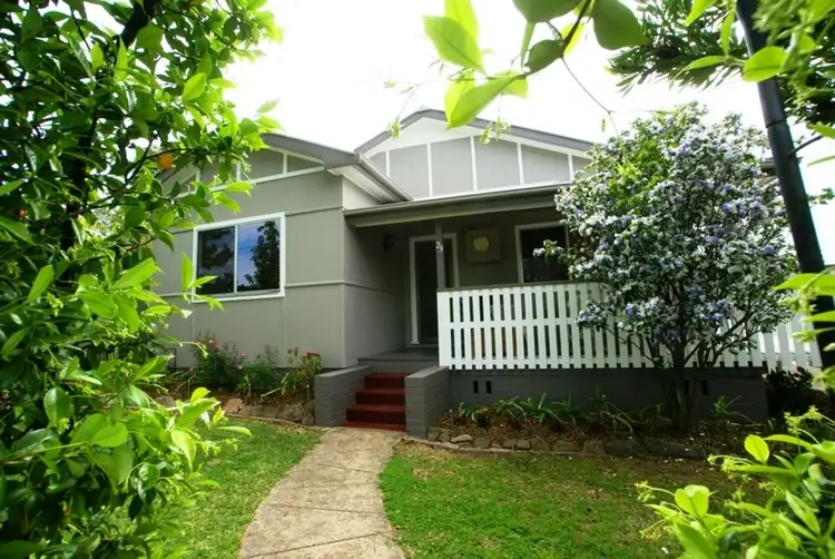 23 Spring St, Nowra NSW 2541