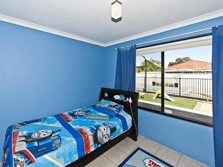 Fifth view of Homely house listing, 30 Firefalls Close, Huntingdale WA 6110