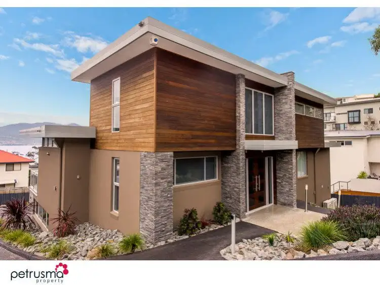 639 Oceana Drive, Tranmere TAS 7018