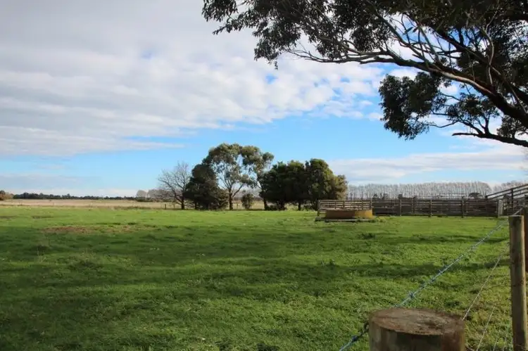 1350 Manks Road, Koo Wee Rup VIC 3981