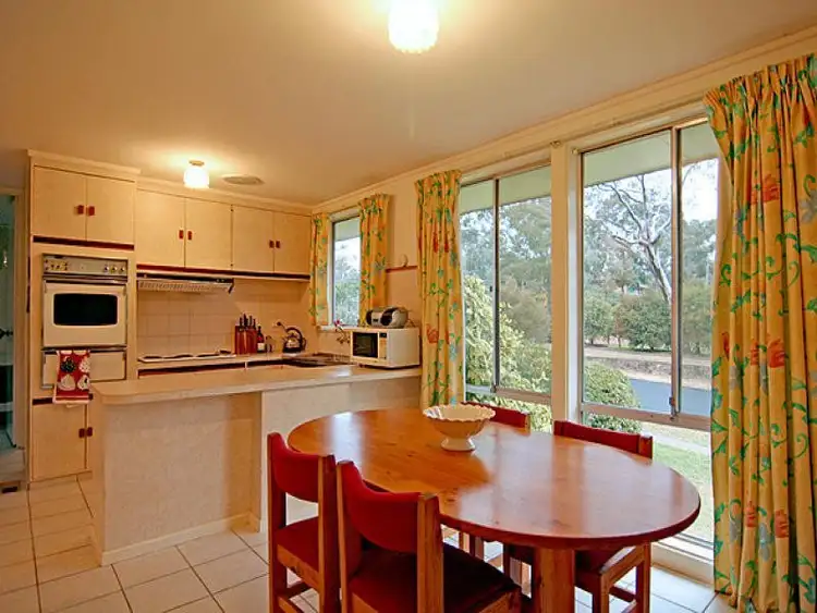 42 McInnes Street, Weston ACT 2611