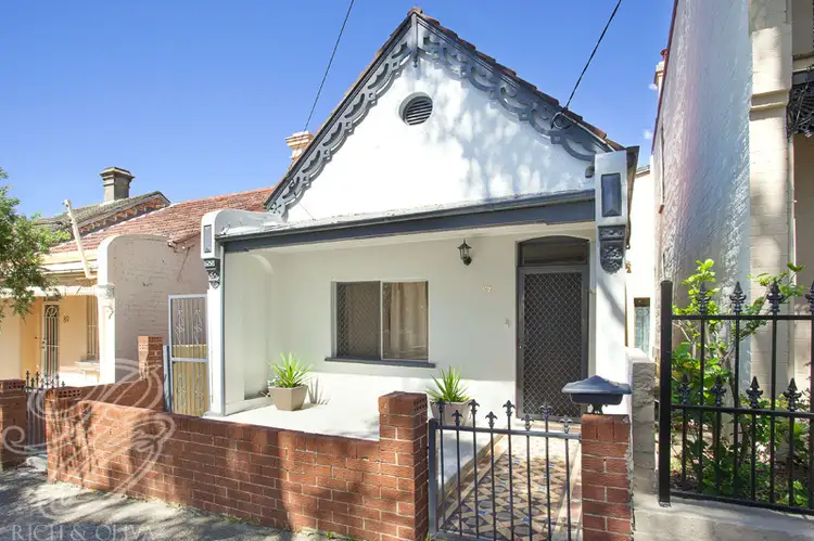 87 Metropolitan Road, Enmore NSW 2042