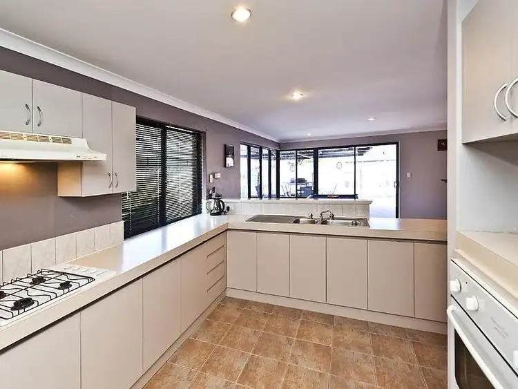 Seventh view of Homely house listing, 30 Firefalls Close, Huntingdale WA 6110