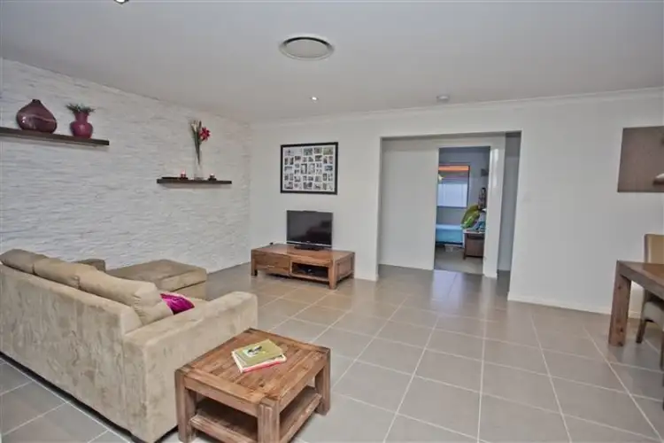 Sixth view of Homely house listing, No. 11 Skewis Street, Chinchilla QLD 4413