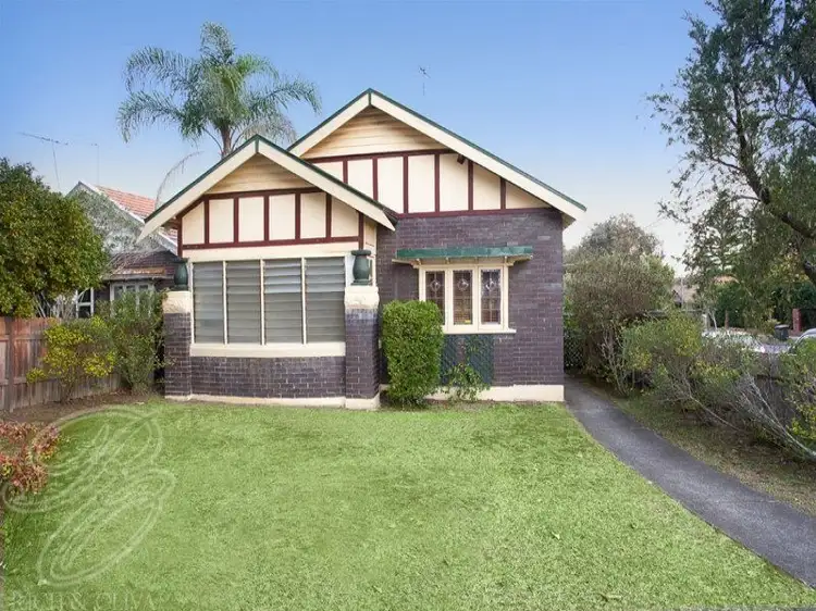 82 Roslyn Street, Ashbury NSW 2193