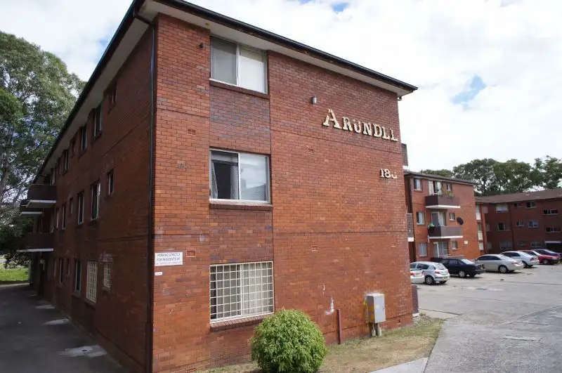 Main view of Homely unit listing, 32/186-188 Sandal Cres, Carramar NSW 2163