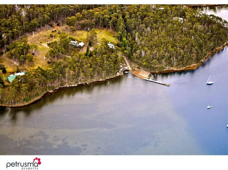 110 Benbows Road, Oyster Cove TAS 7150