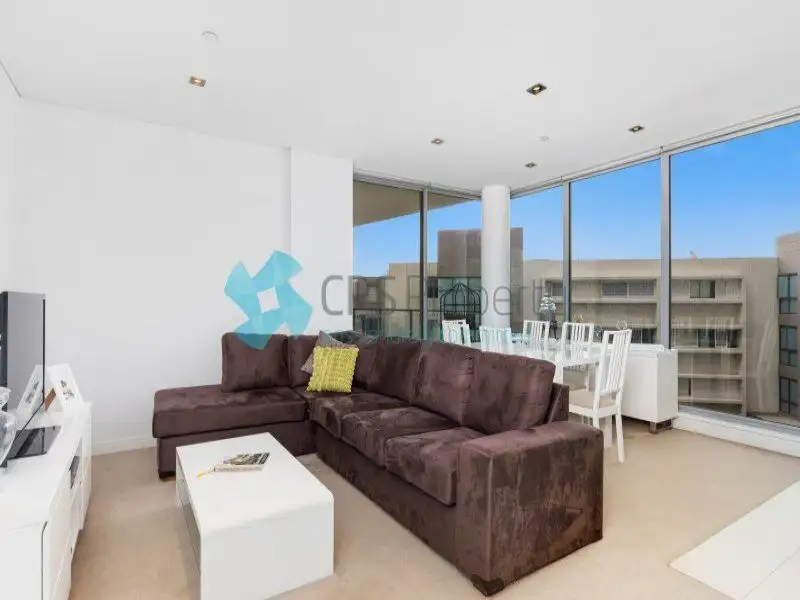 Main view of Homely unit listing, 101/118 Alfred Street, Milsons Point NSW 2061
