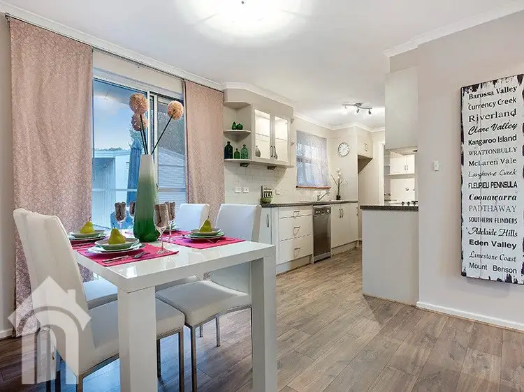 8 Banket Street, Huntfield Heights SA 5163