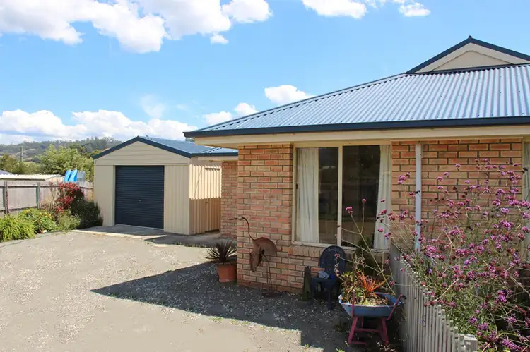 31 Thorpe Street, Cygnet TAS 7112