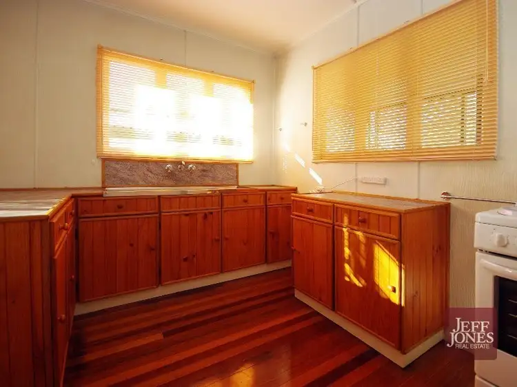 Fifth view of Homely house listing, 17 Earl Street, Greenslopes QLD 4120