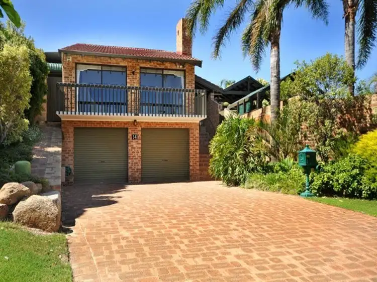 14 Lionel Court, Duncraig WA 6023