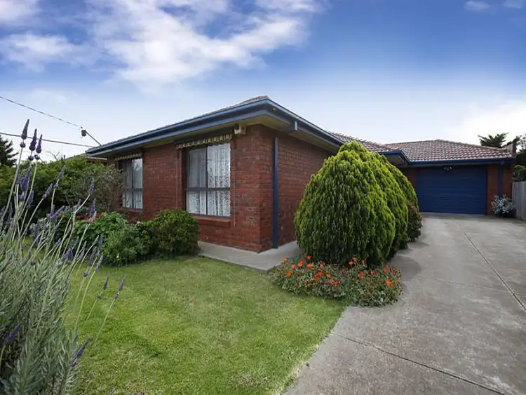 17 Thompson Court, Altona Meadows VIC 3028